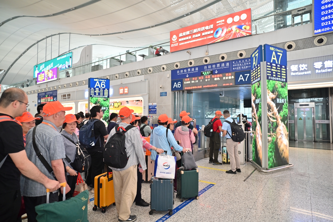 广铁“五一”假期预计发送旅客2020万人次，运力已趋于饱和